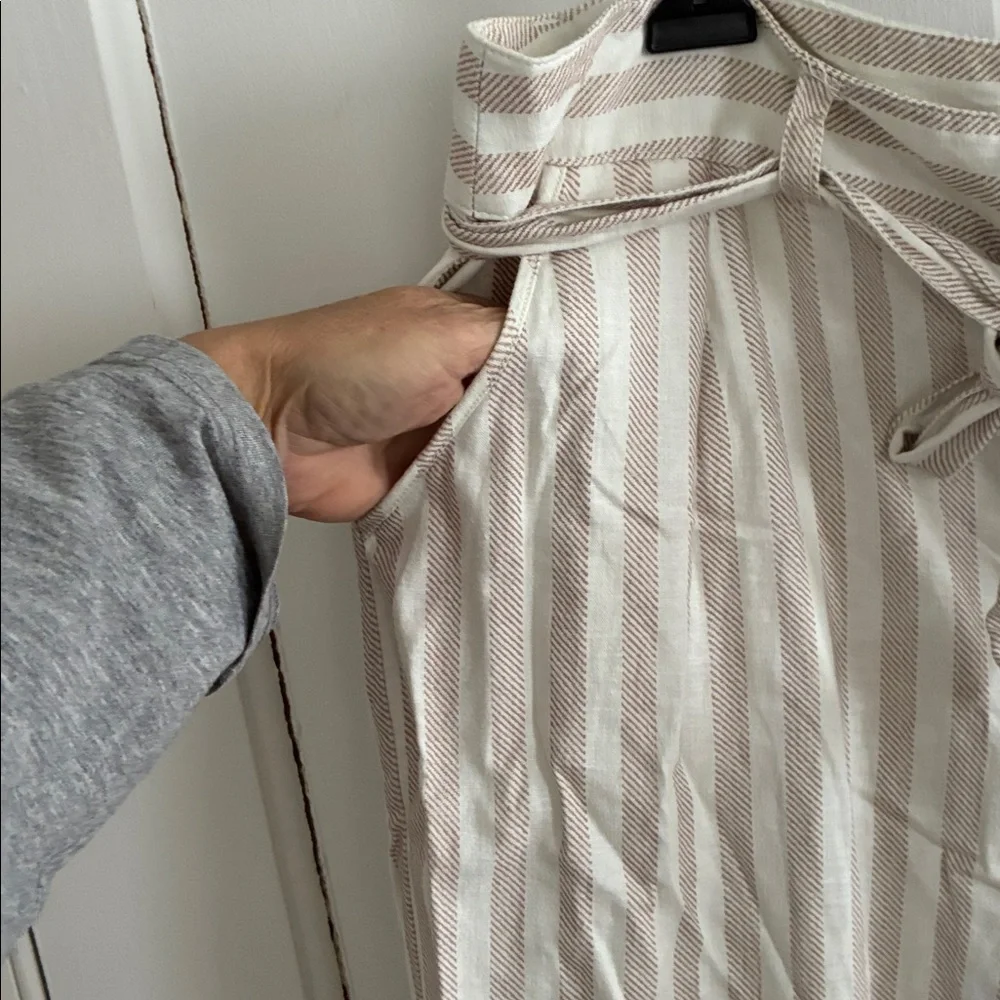 Torrid Beige and White Striped Pants - Picture 3 of 5
